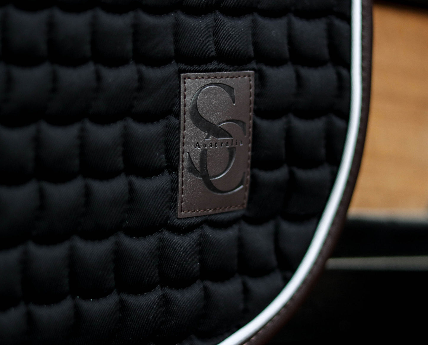 Saddle Co - ‘Lite’ Saddle Pad Onyx JUMP